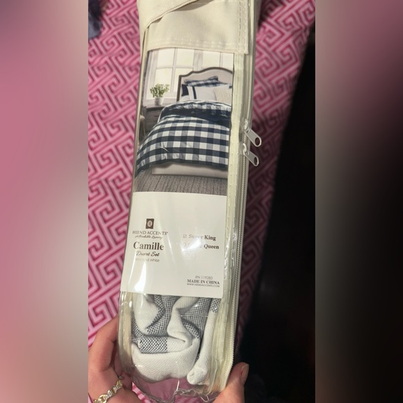 CAMILLE   Duvet Set Navy And White / Super King - Picture 7 of 17